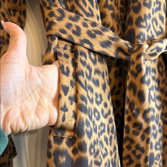 Forever 21 Leopard Print Trench Jacket/Blazer - Picture 5 of 12